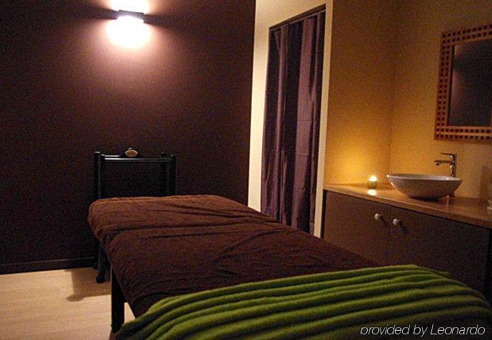 Courtyard By Marriott Montpellier Hotel Facilities photo