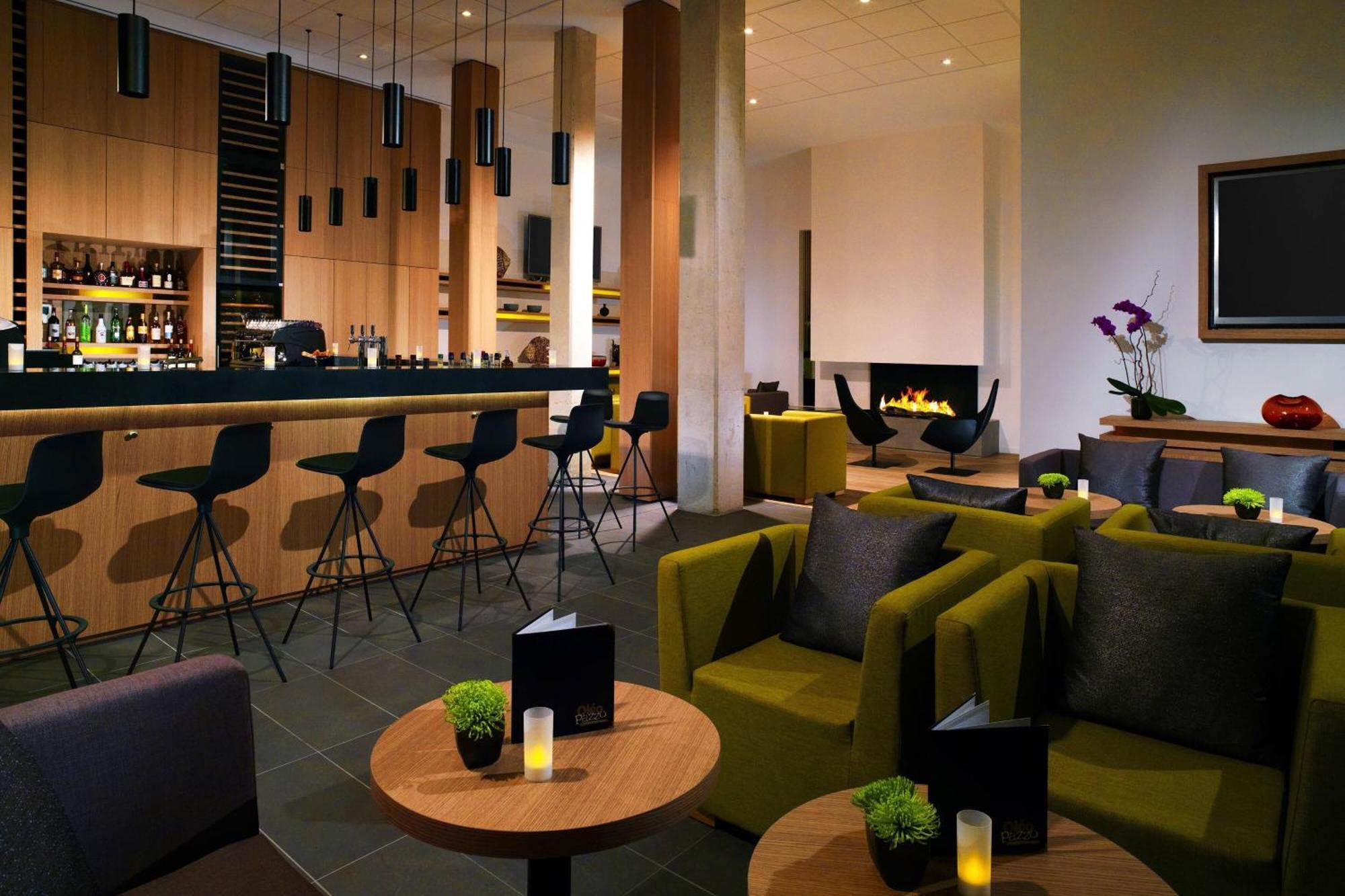 Courtyard By Marriott Montpellier Hotel Exterior photo