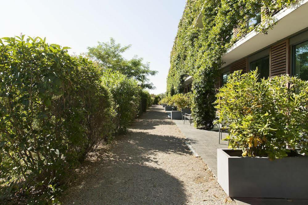 Courtyard By Marriott Montpellier Hotel Exterior photo